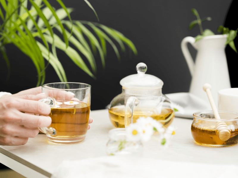 Gummies vs infusions : Quelle solution est faite pour vous ?